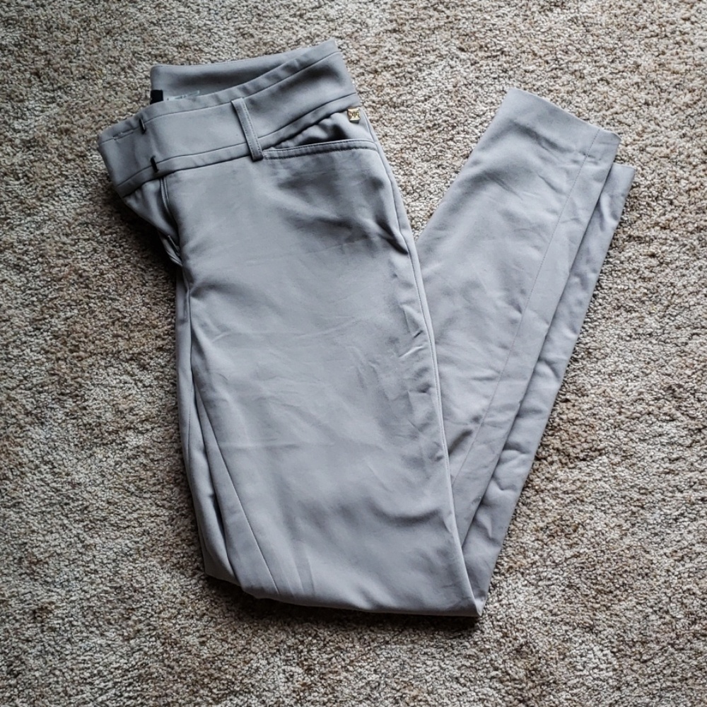 Ivanka Trump Size 4 Stretch Skinny Pants
